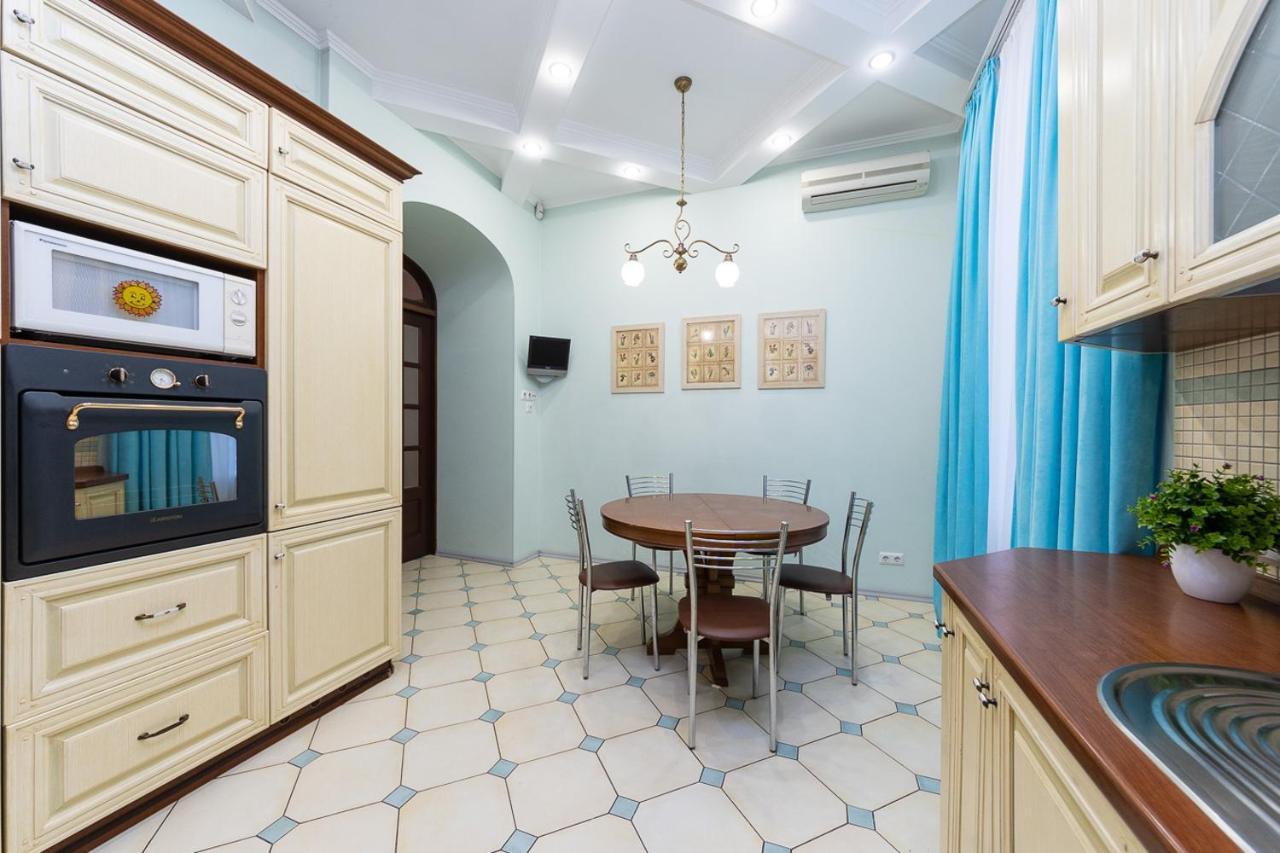 Apartament On Independence Square Κίεβο Εξωτερικό φωτογραφία
