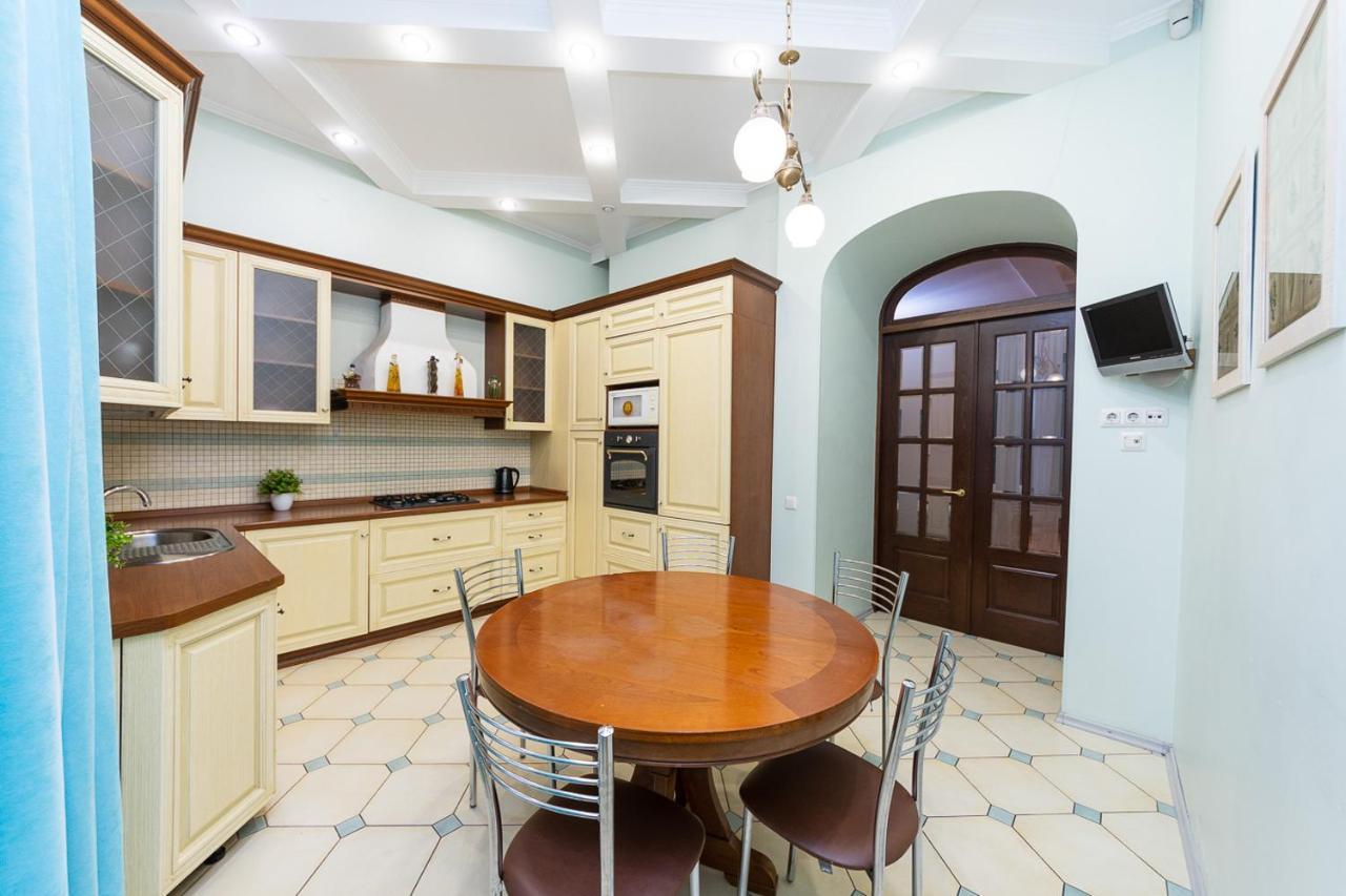 Apartament On Independence Square Κίεβο Εξωτερικό φωτογραφία