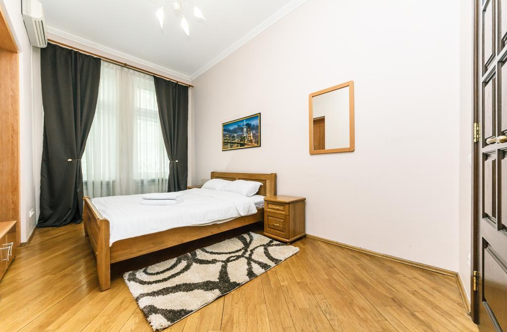 Apartament On Independence Square Κίεβο Εξωτερικό φωτογραφία